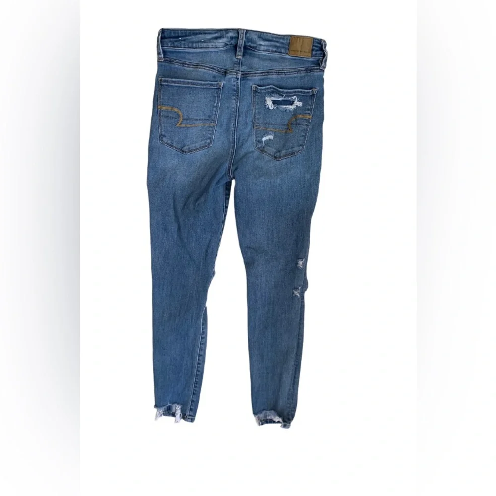 AEO AMERICAN EAGLE OUTFITTERS DISTRESS RIP jeans women’s size 8 - Picture 3 of 17